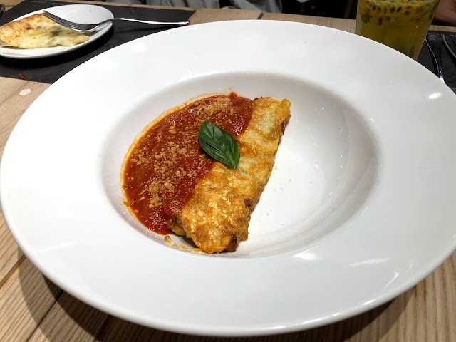 Pizza 4P's Lotte Center Hanoi