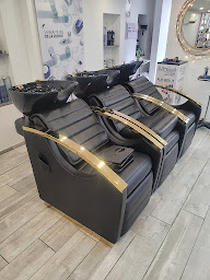 Photo n°9 de Imag'in coiffure à Lyon (Salon de coiffure)