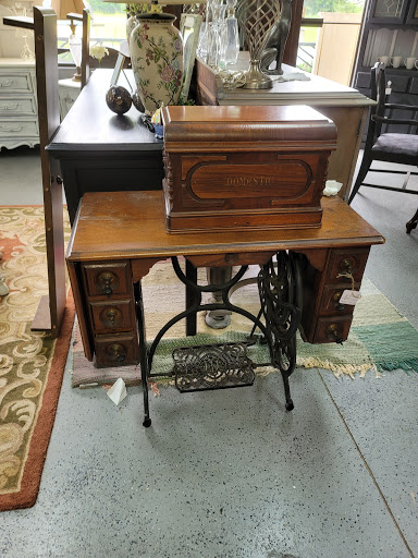 Refinished Treasures - Visual