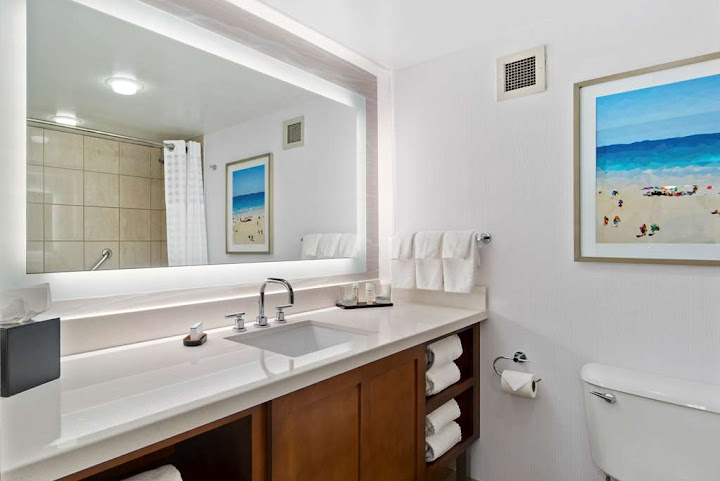 Embassy Suites by Hilton Anaheim South by null