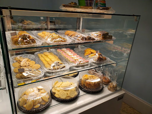 Denj Pastry Gallery - Canada