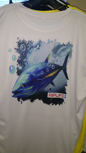 Tampa Bay Print Shop Custom T-shirts - Thumbnail