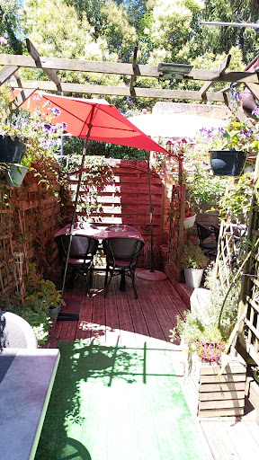 Photo 3 - Burger & Co.