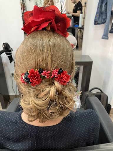 Peluquería y estética ROYLOS (microblading) Gallery - Spain