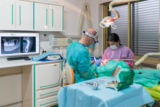 Clínica Dental Miguel Ángel Iglesia Puig