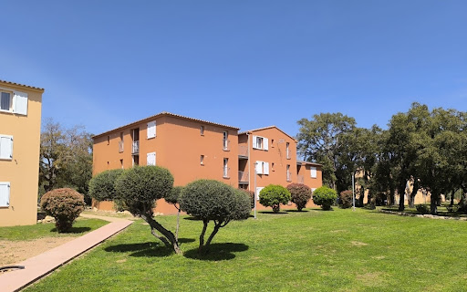 Photo de Les Hameaux de St Cyprien Résidence hotelière
