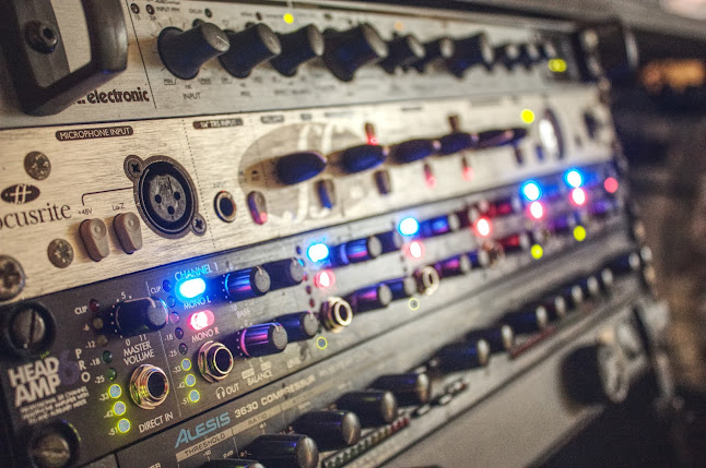 Blueleaf Studio - Music store