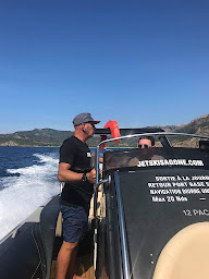 Photo n°15 de promenades en mer u saone / location de bateaux / Pêche à la ligne à Sagone (Location de bateaux de pêche)