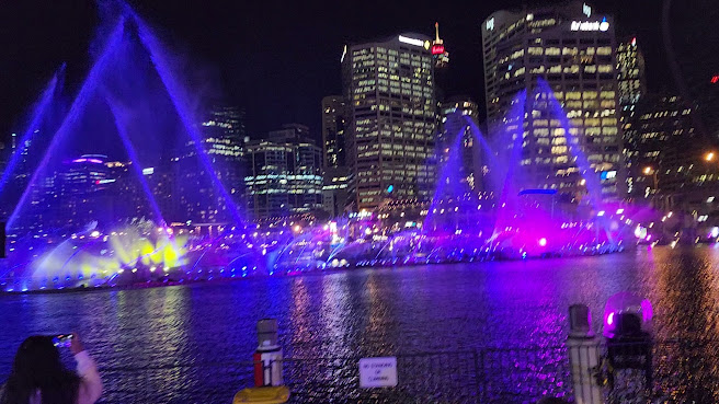 Darling Harbour by null