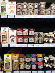 Photo n°14 de U UTILE Saint-cyr-sur-mer La Madrague à Saint-Cyr-sur-Mer (Supermarché)