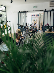 Photo n°15 de BO BICLOU Bordeaux | Magasin de velo électrique Bègles à Bègles (Magasin de vélos)