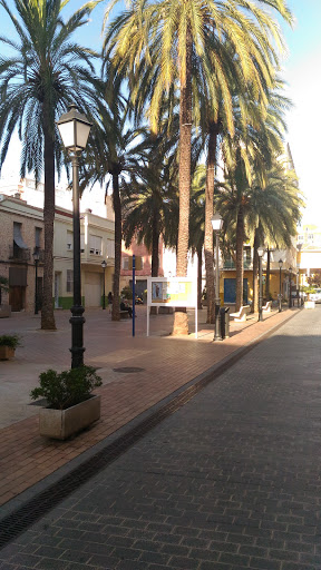 Biblioteca Benipeixcar-Raval (Gandia) - Thumbnail
