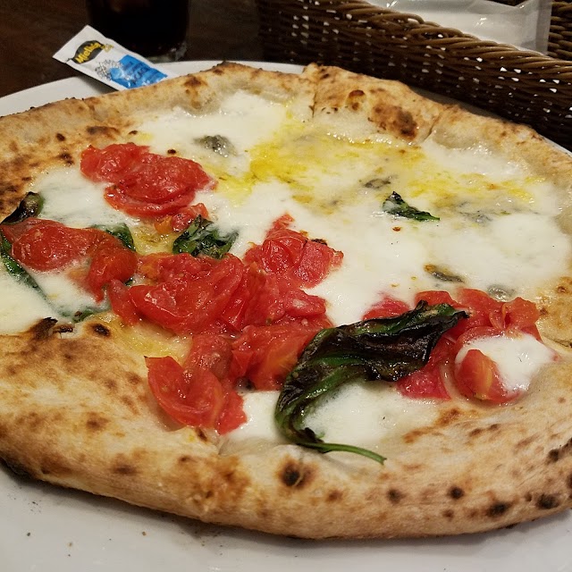PIZZA SALVATORE CUOMO & BAR 新宿