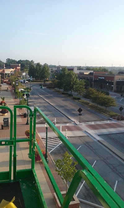 Photos of Clay Terrace