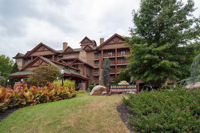 Photos of Bearskin Lodge On the River