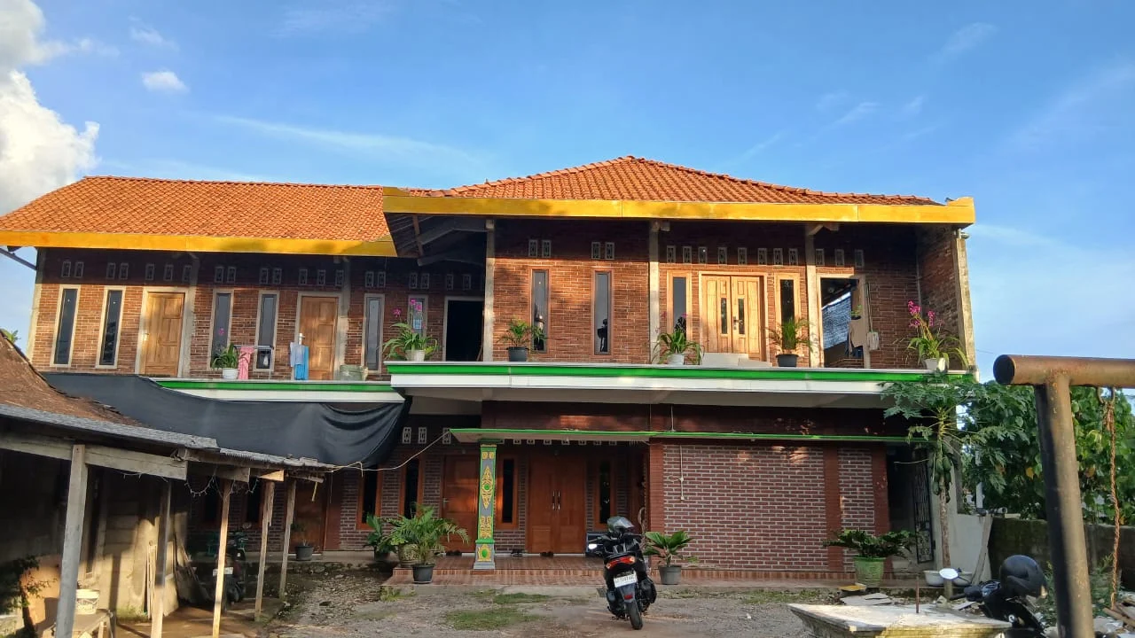 Kost Putri Lembayung
