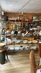 Photo n°28 de Frères & Soeur - Maison à Boën-sur-Lignon (Magasin d'ameublement et de décoration)