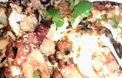 No Limits Pizza - Thumbnail