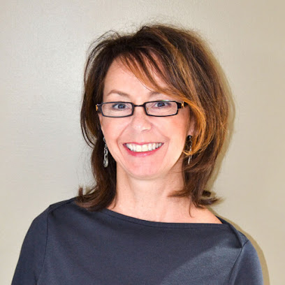 Julie L Stante, DDS - Cosmetic & Family Dentistry