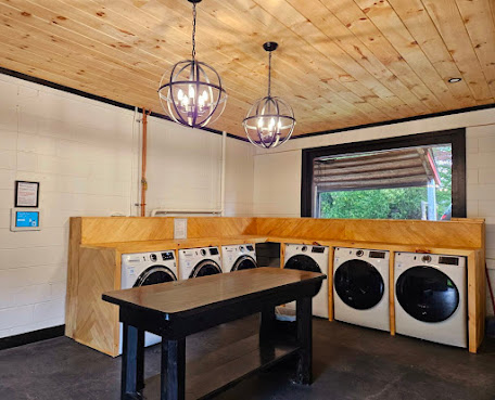 Pioneer Valley RV Campground by null