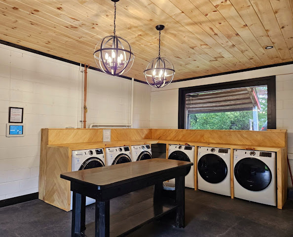 Pioneer Valley RV Campground by null