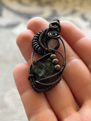 Wire Weaved Uniques - Thumbnail