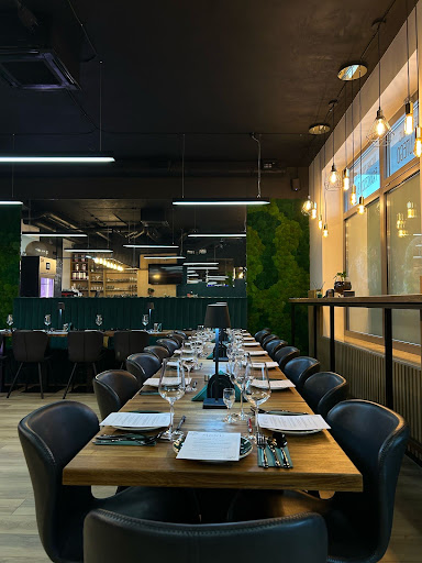 YANA Meet&Meat Restaurant