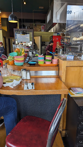 Streamliner Diner - Visual