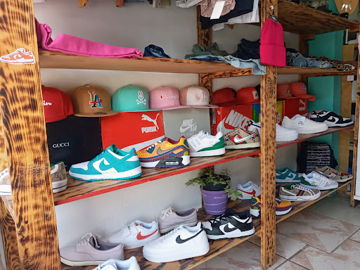 LAMORE BOUTIQUE Gallery - Mexico