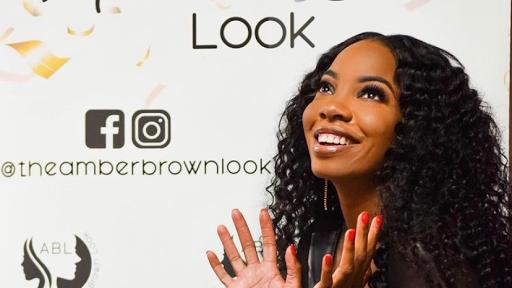 TheAmberBrownLook - Visual