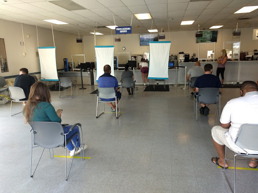 Pennsylvania Department of Transportation - Photo License Center, Huntingdon Valley - Thumbnail