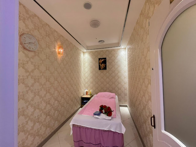South Pole Personal Care Center Contact