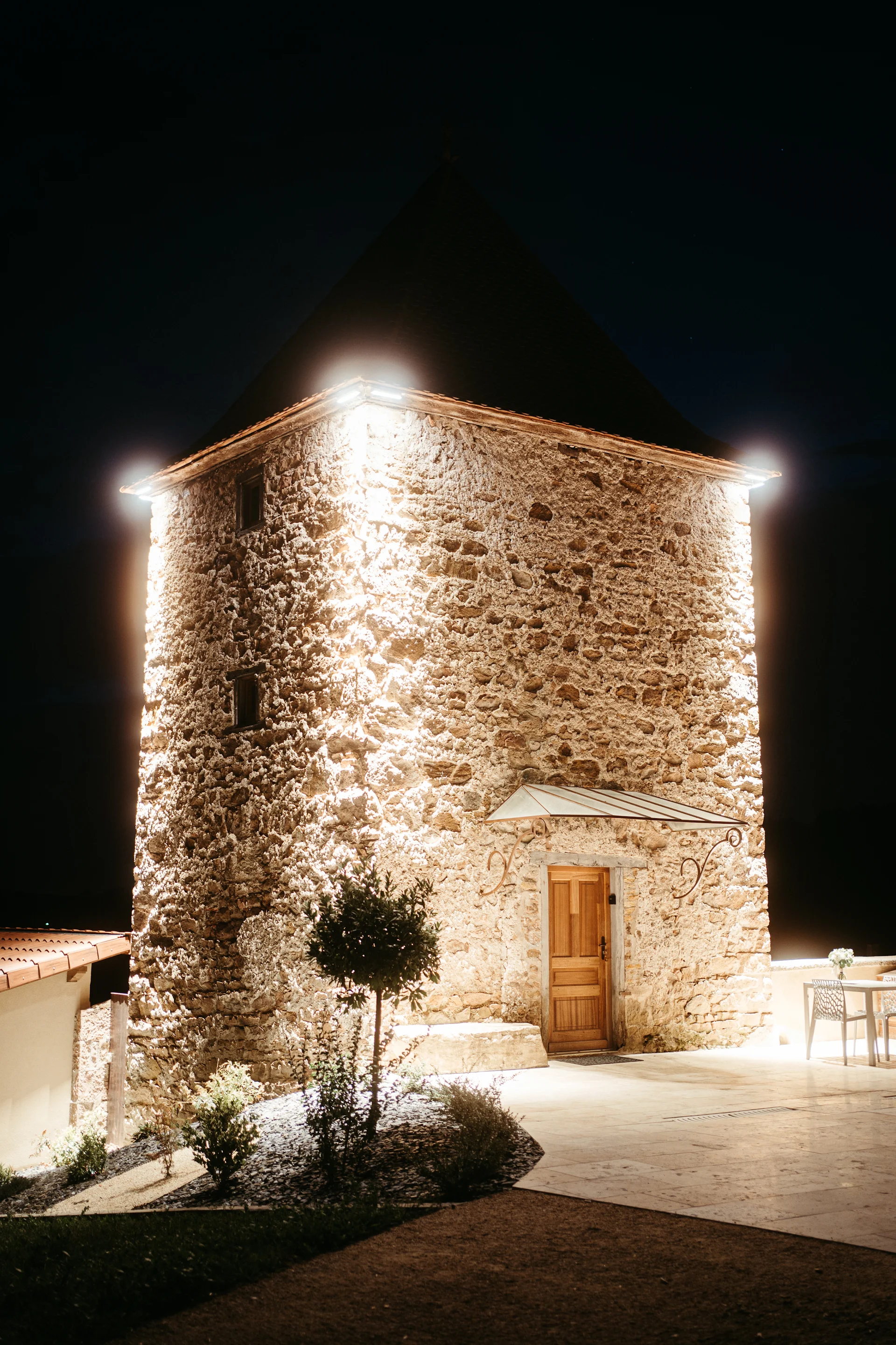 Les Hébergements de Charme et les Tours Insolites avec Spas Privatifs & Sauna - Château de Laforest