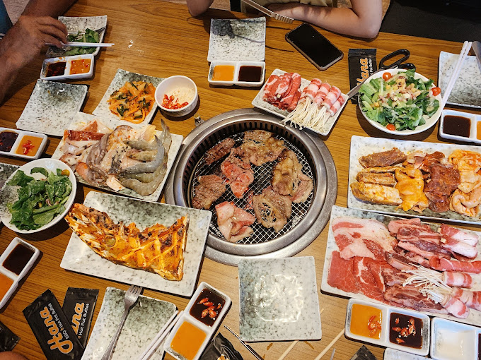 Hana Buffet Quận 2