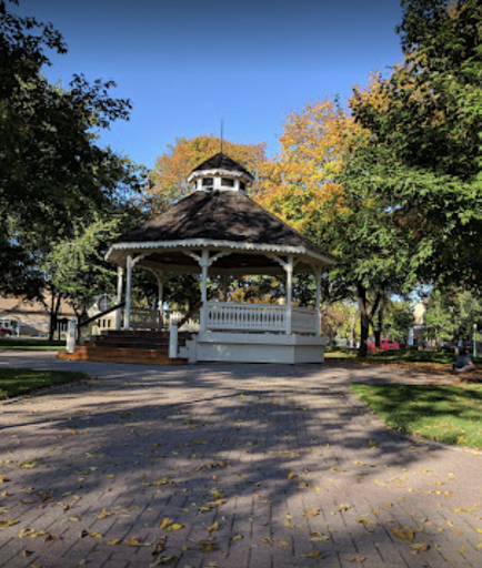 Chaska City Square Park