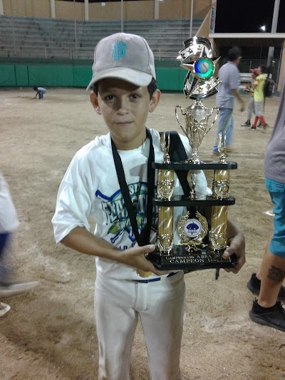 Photos of Pos Chikito Baseball Park