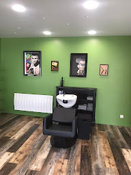 Photo n°10 de ForHOM à Jaunay-Marigny (Salon de coiffure)
