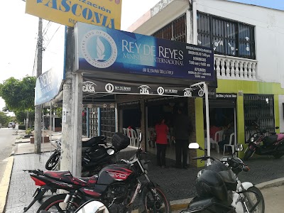 Photos of Rey De Reyes Sede Vasconia