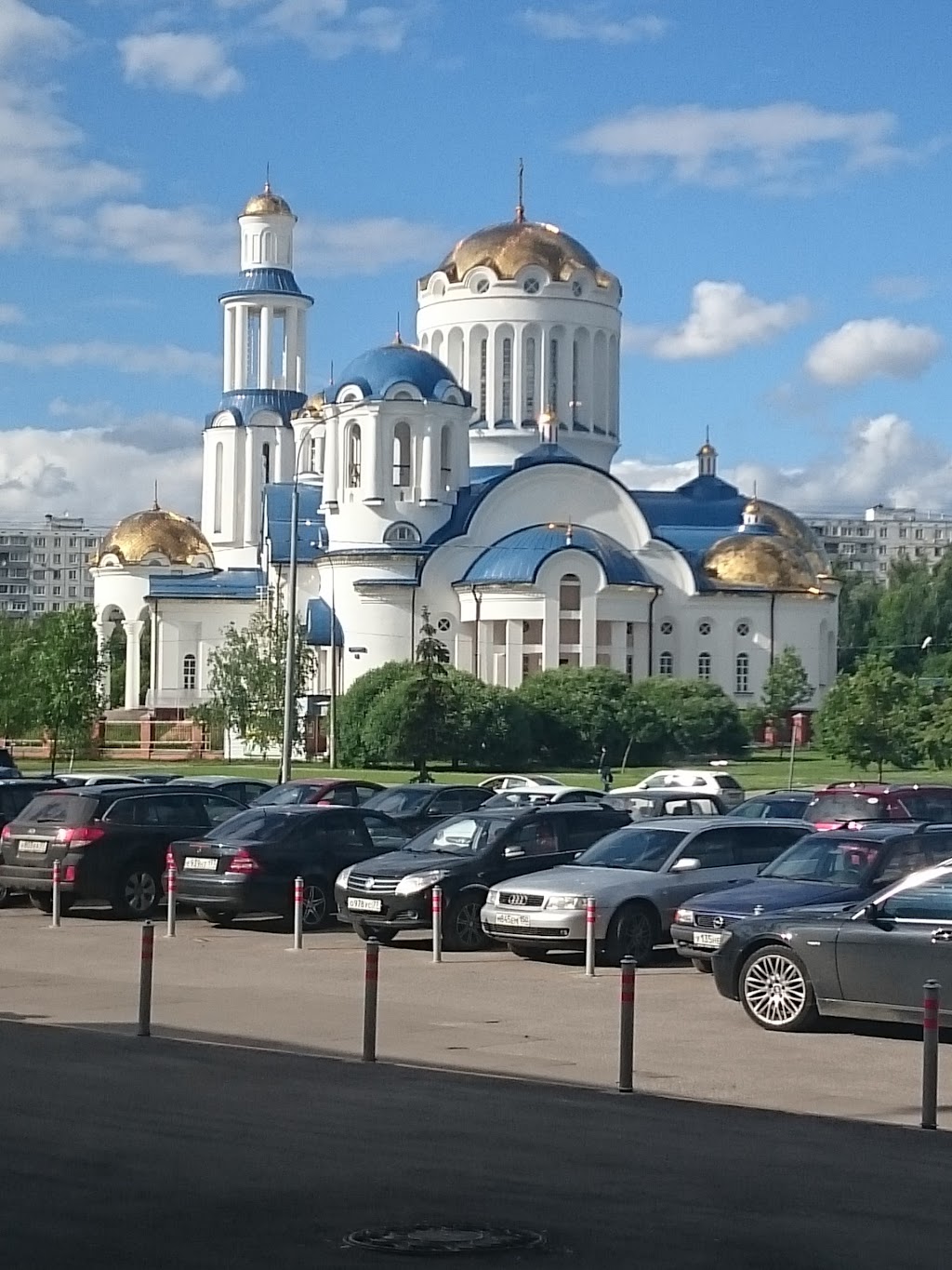 Московская святая 7. Москва Костромская улица 7 Церковь собора московских святых. Храм собора московских святых в Бибирево. Церкви на улице Лескова в Москве. Костромская 7 Бибирево.