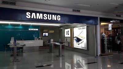 Photos of Samsung Experience Store - Mall Ratu Indah