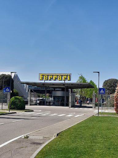 Ferrari S.p.A. - Visual