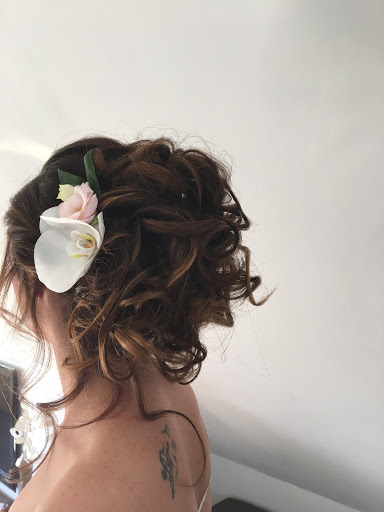 Hair with Make-up Thamara Nenninger - Thumbnail