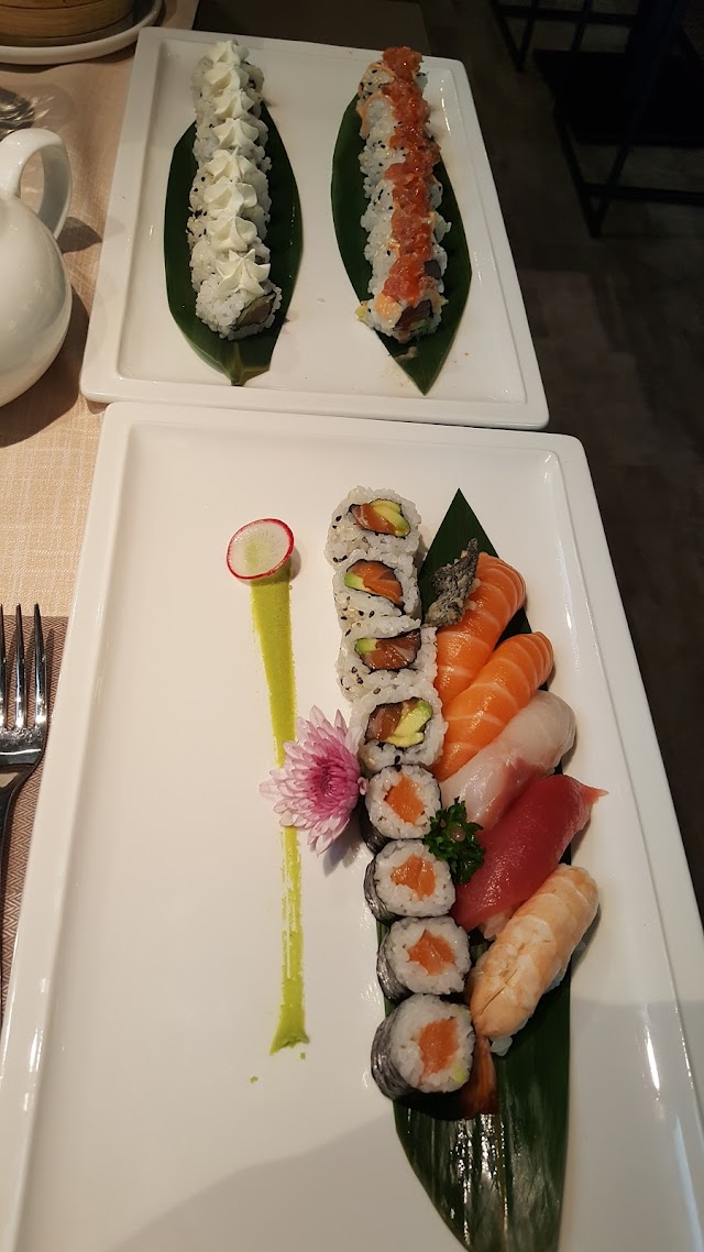 X Sushi