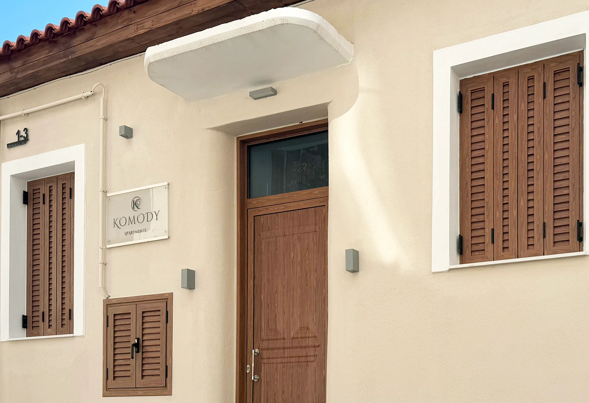 Komody Hotel