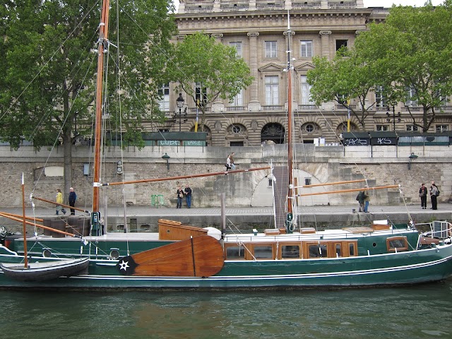 Bateaux-Mouches