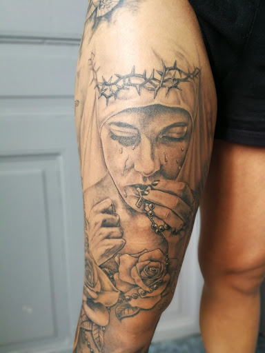 Miss Nelly Tattoo Shop - Thumbnail