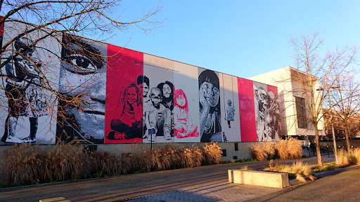 School La Poule Rousse Recreation Center Raymond Queneau - Thumbnail