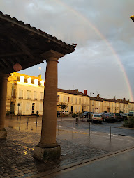 Photo n°3 de Bar Tabac PMU LOTO à Sainte-Foy-la-Grande (Café)