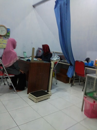 Photos of dr. Bambang S, SpOG.