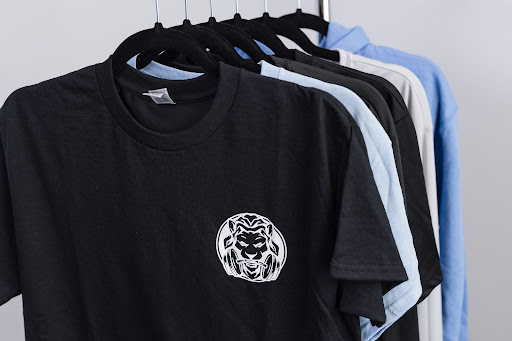 Roaring Strength - Visual